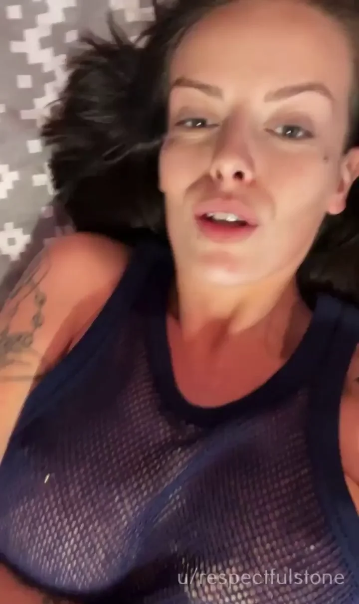 Looking for someone who love to eat Euro mommy boobs