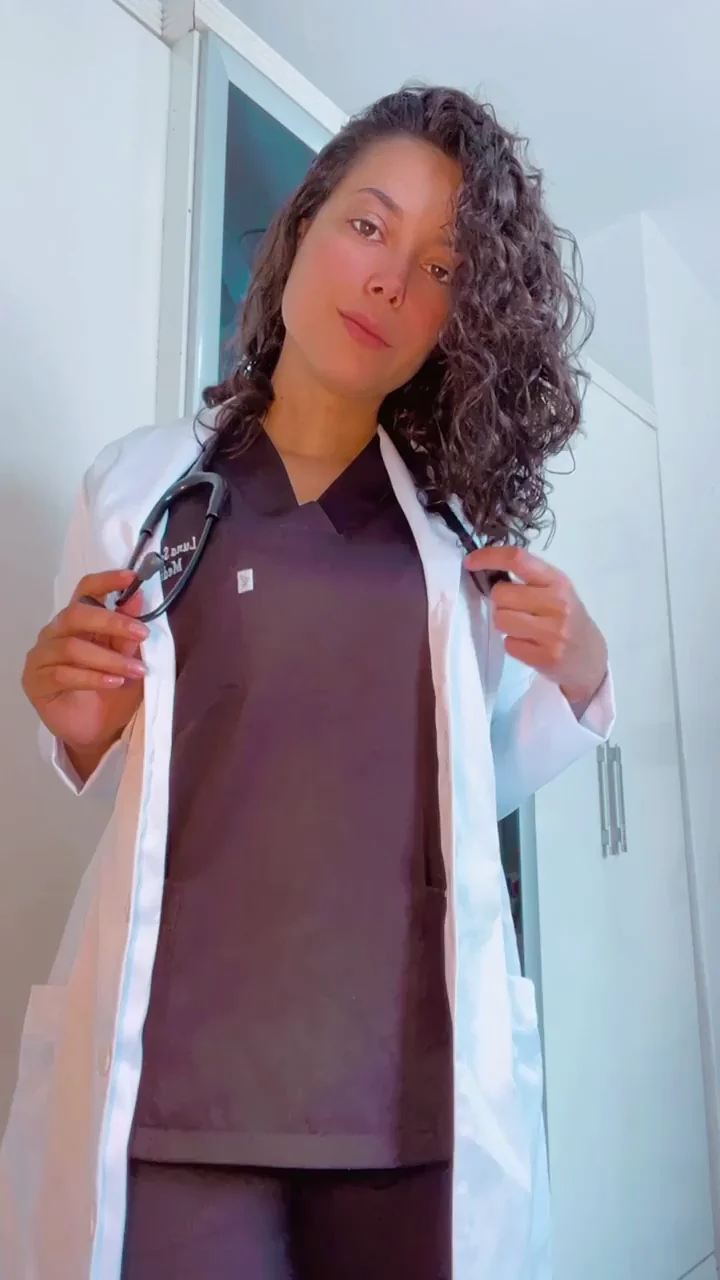 Quick Nurse Striptease Before Shift 😈🍑