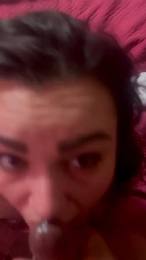 Fat Lunch Cum Blast for This Slutty MILF 😈🍆💦
