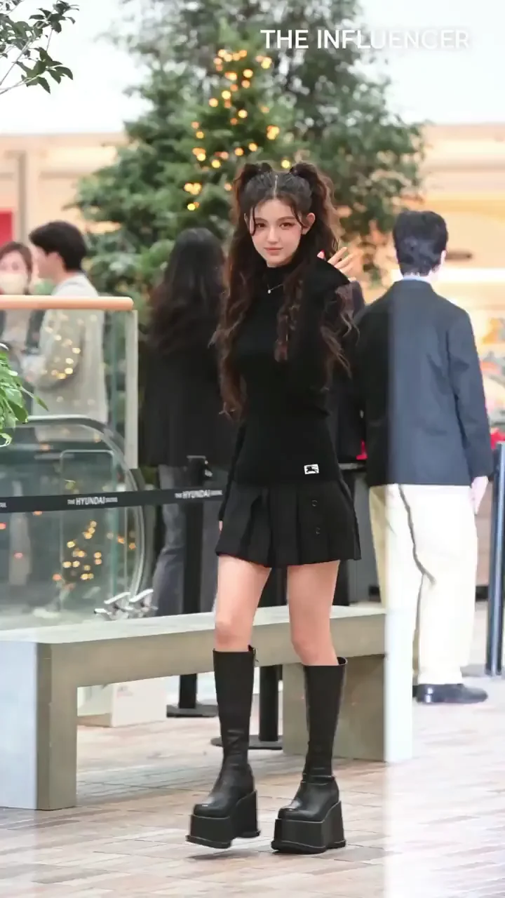Danielle from NewJeans Teasing in Tiny Skirt and Thigh-High Boots