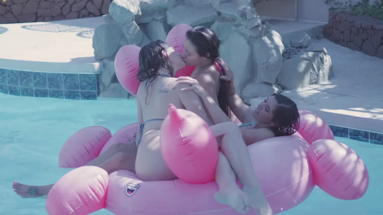 Sunday Funday Poolside Pink Float Lesbo Lip-Lock