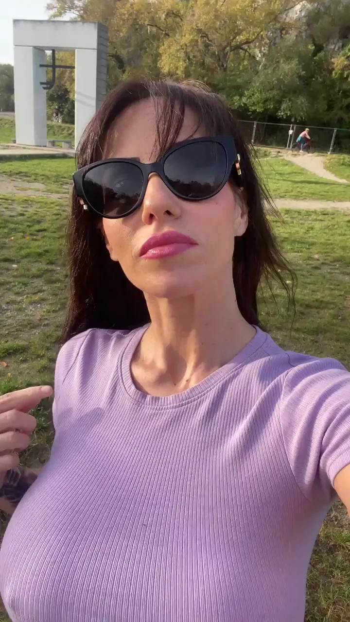 I still take some risks, even when I'm at the park [gif]