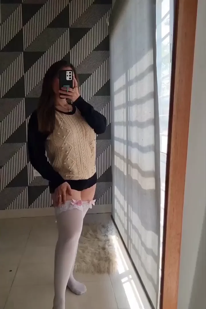 A morning surprise from the busty girl next door