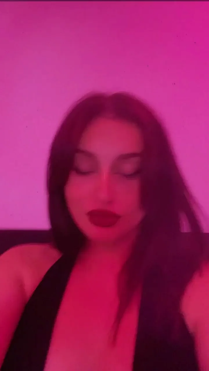 Tits so bouncy that can make you bust in a second