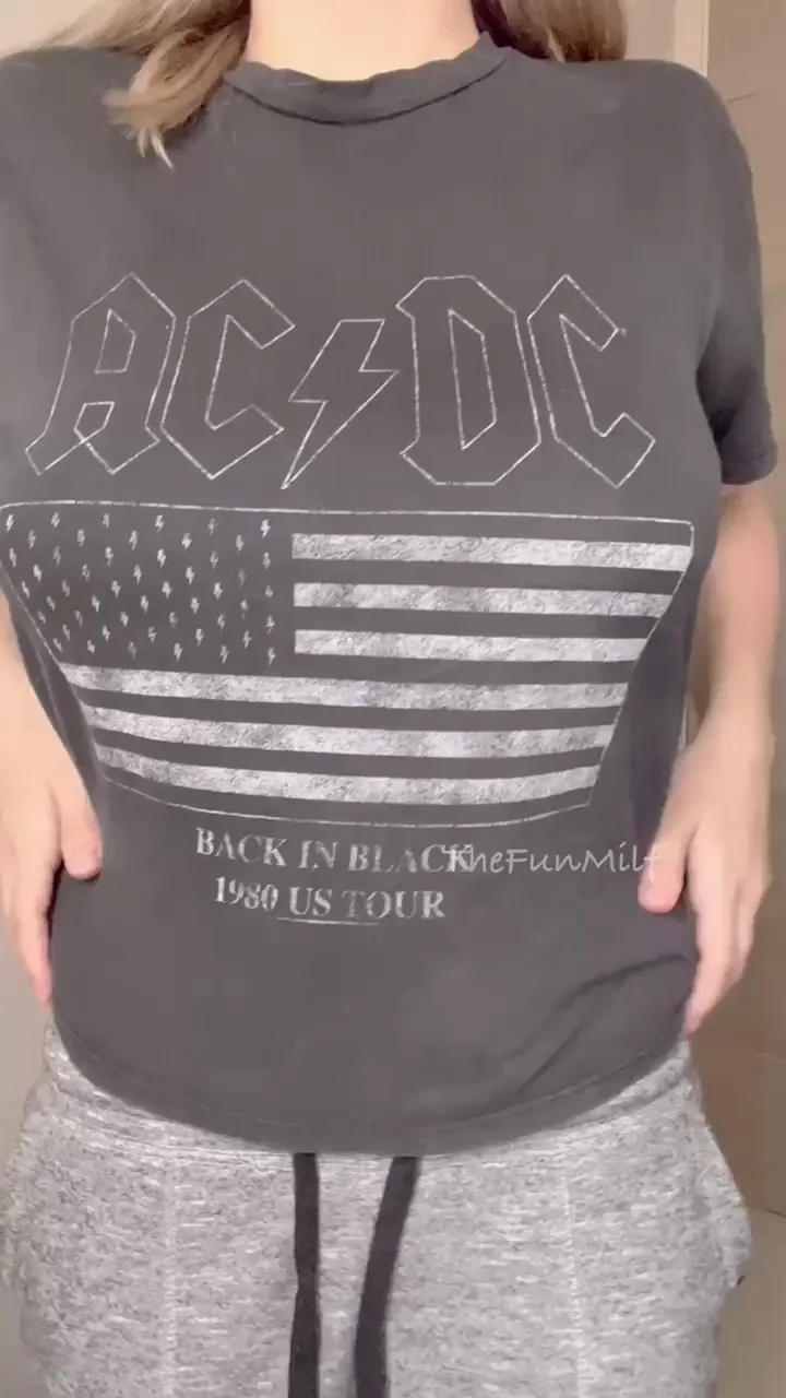 Baggy Shirt MILF Unleashes Her Massive Natural Jugs