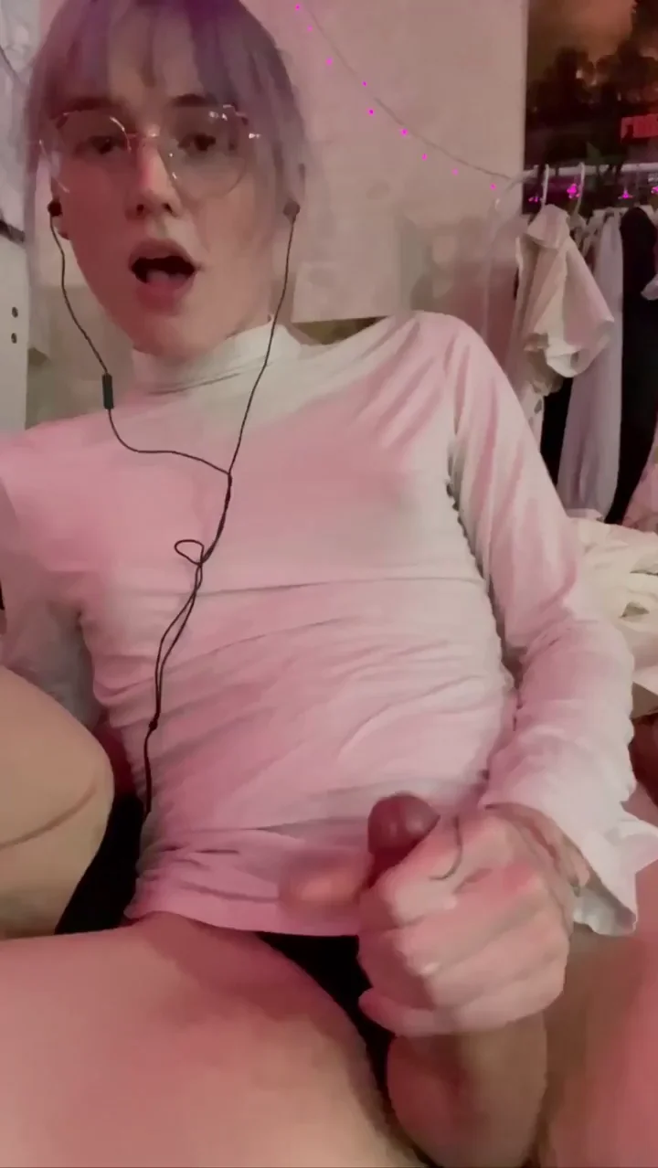 Would you date, marry, or fuck a girl like me?