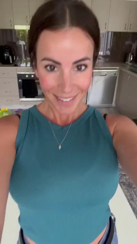 🔥 MILF Tease: I'll Outfuck Your Wife's Booty! 🍑💦