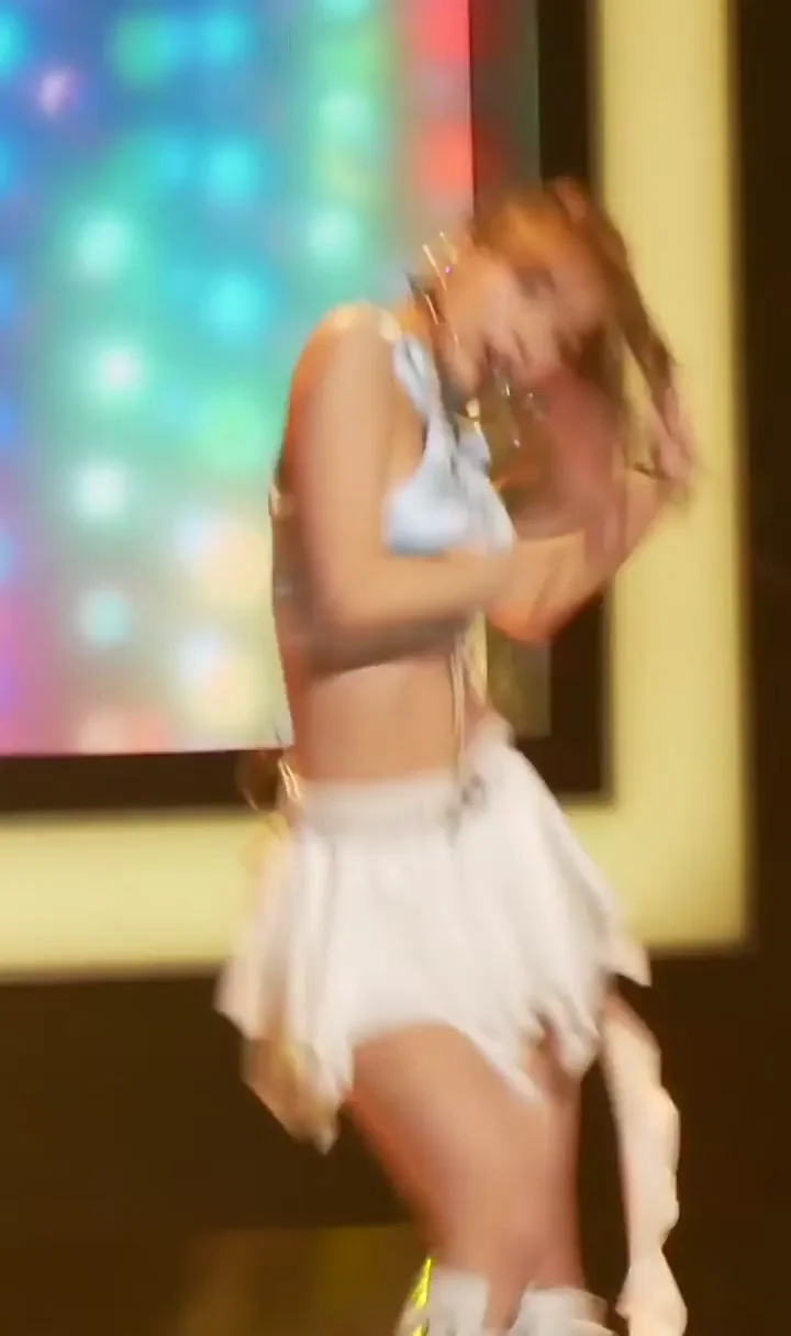 LE SSERAFIM - CHAEWON