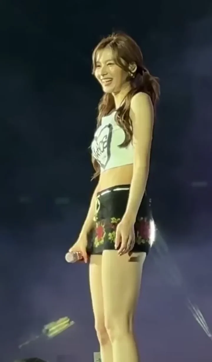 TWICE - SANA