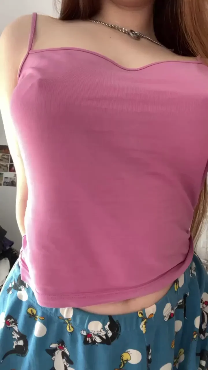 Are you into freckled teen girls? Go check the link to my only fans page on my profile to see more of my naked body! DMs are open! 👆©ðŸ»"ðŸ¦°😁›❤