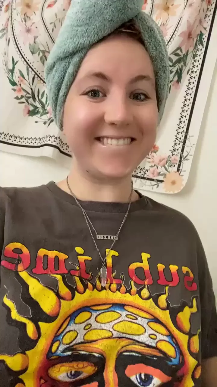 Post-Shower Titty Drop 💦🍈🍈