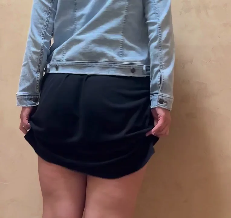 Black panties at the office today ðŸ€