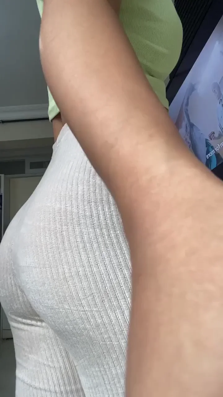 Should I keep stripping for you? [f]