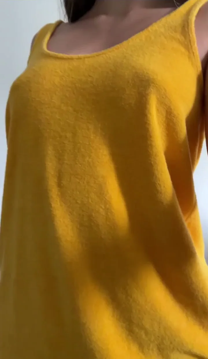 Asian Teen's Surprise Titty Reveal 😘🍈🍈