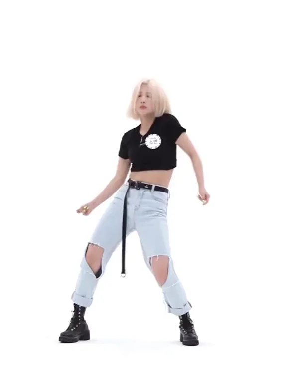 (G)I-DLE - Soyeon