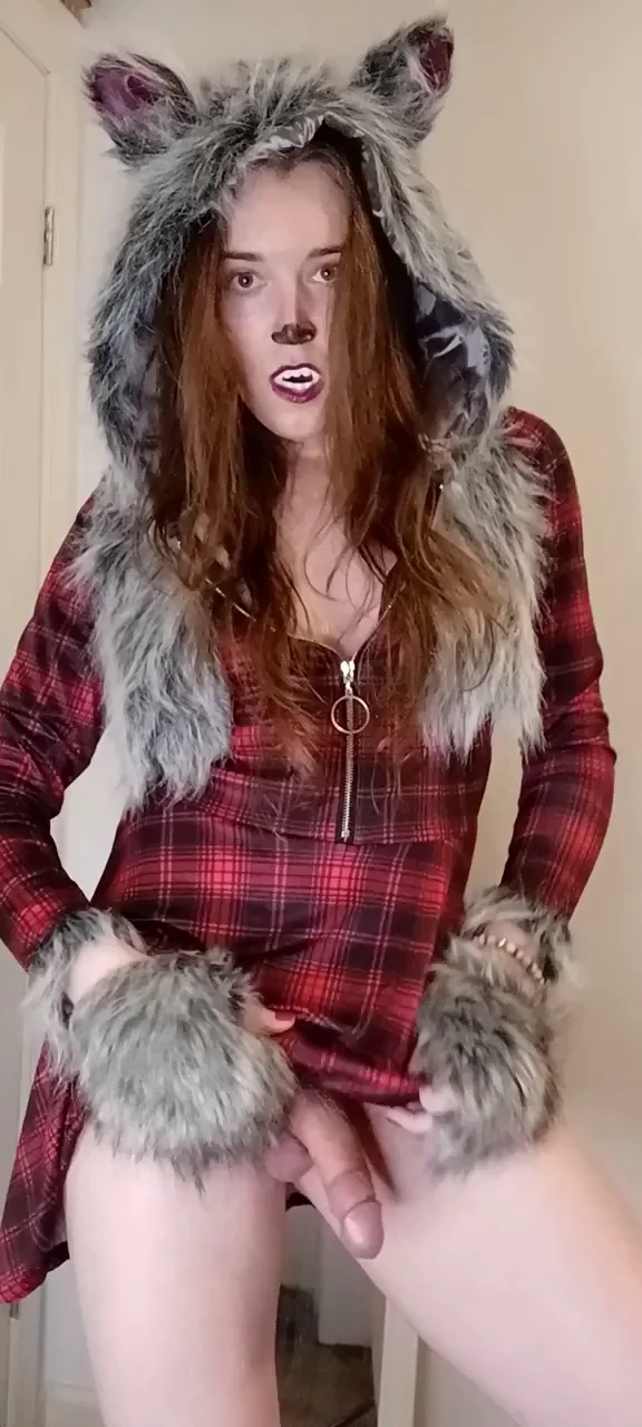 🐺 Thirsty Wolf Trans Bitch Craves Tight Hole Relief 💦🍆