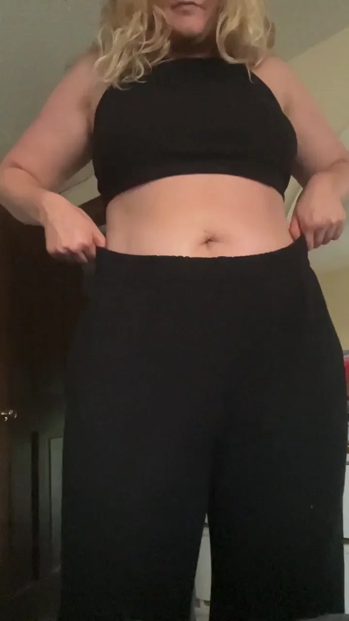 These titties love to bounce for you (oc)