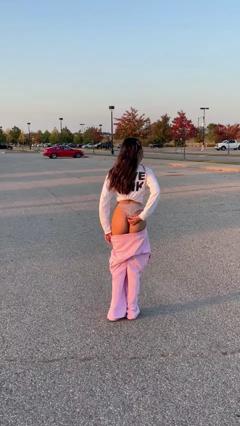catch me flashing & i'll let you fuck my pretty brown ass [f]