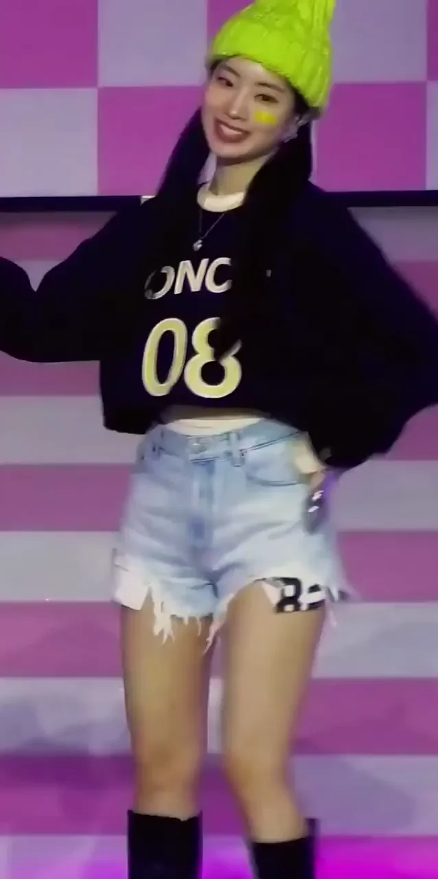 (Twice) DAHYUN