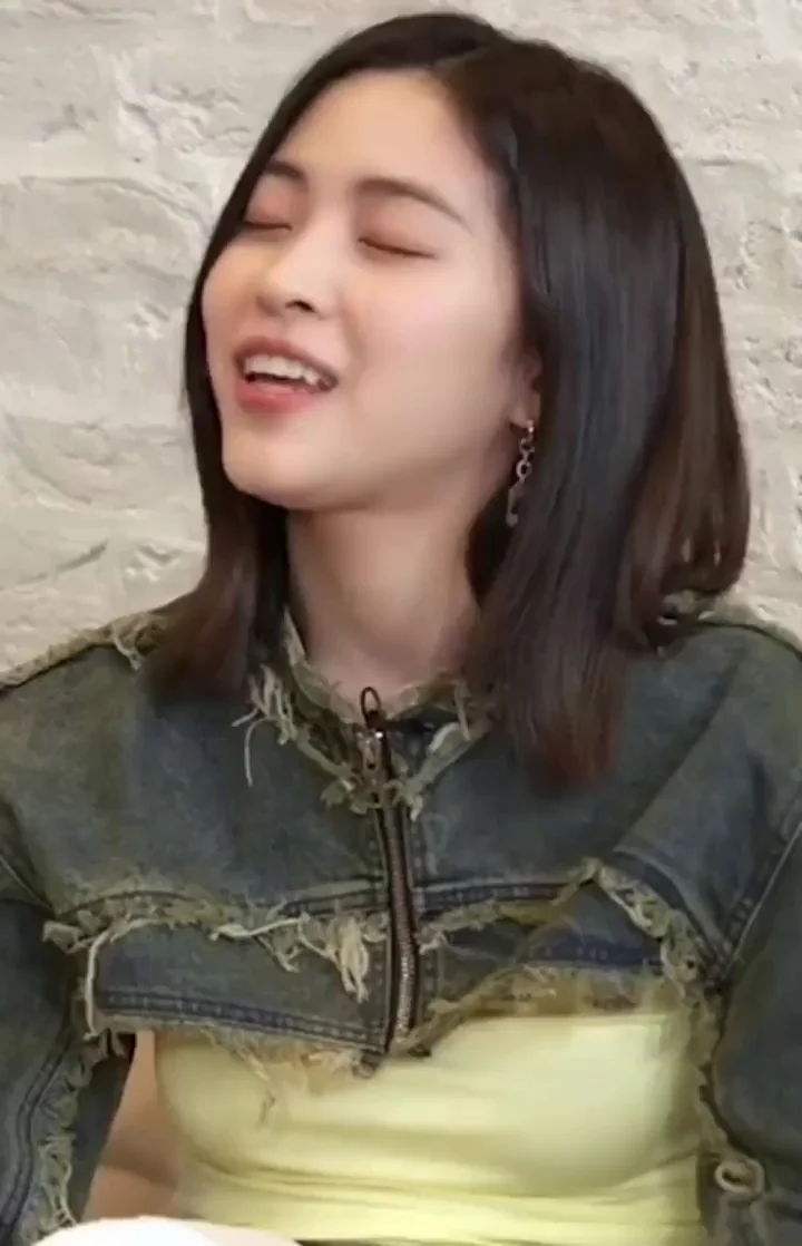 ITZY - Ryujin
