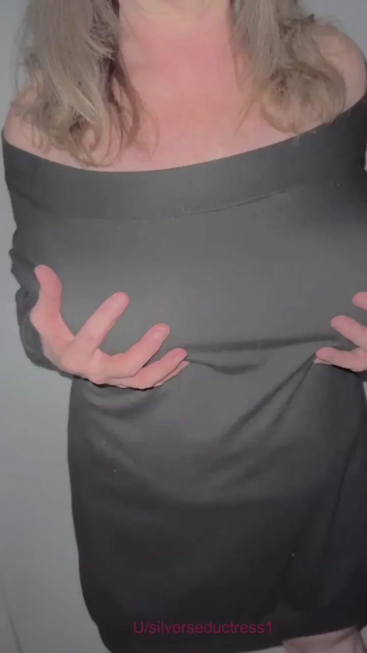 I always like showing my tits
