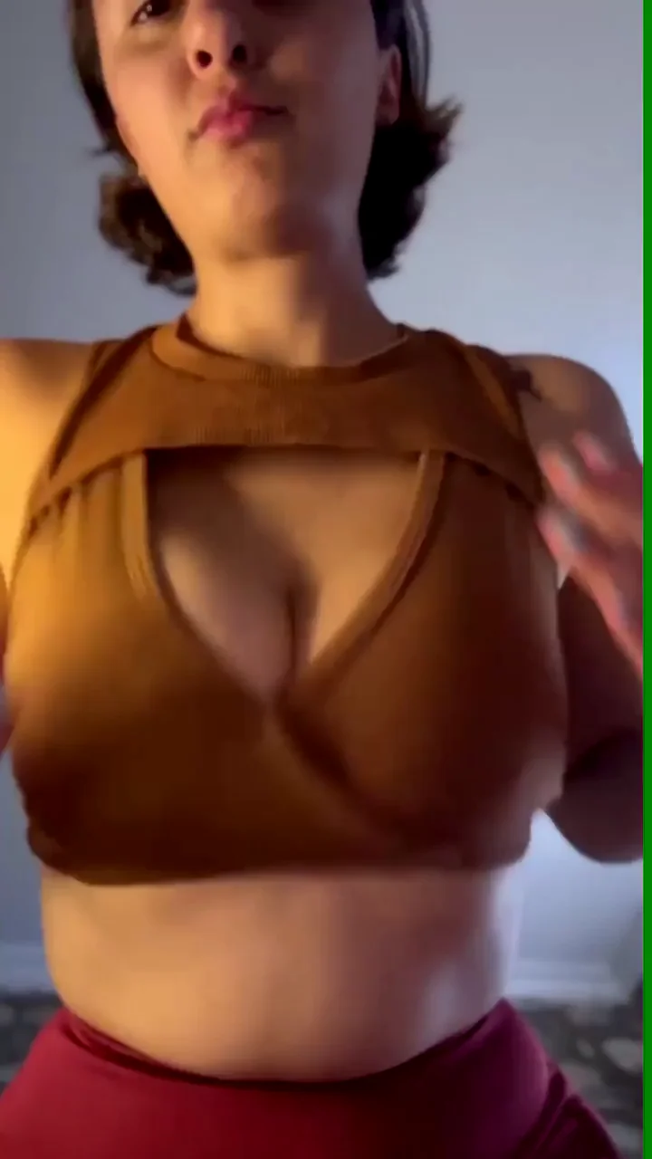 Bouncing Those Perfect Big Titties for You