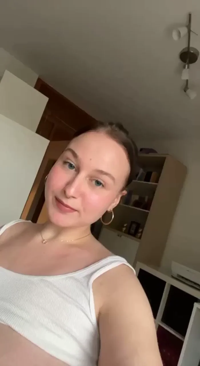This is what the man who failed to show up on the first date was missing out on:( Would you be greater at it than he was?