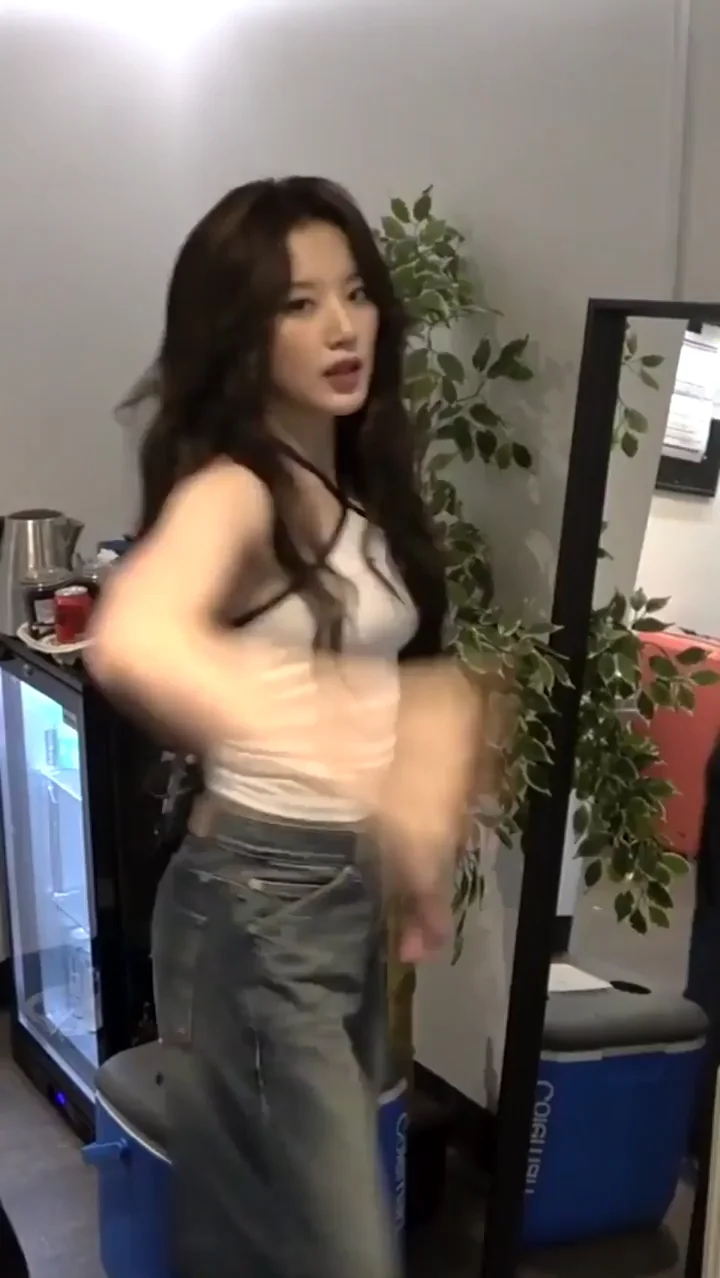 (G)I-DLE - Shuhua
