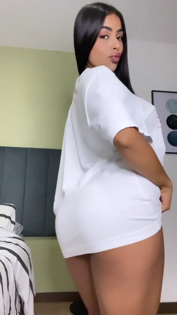 would you spank this if I ask nicely?