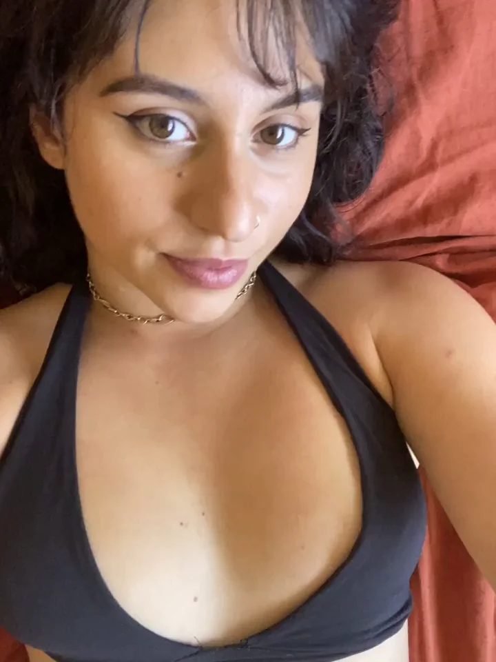 Naughty Angel's Massive Tits & Juicy Ass Tease 😈🍑