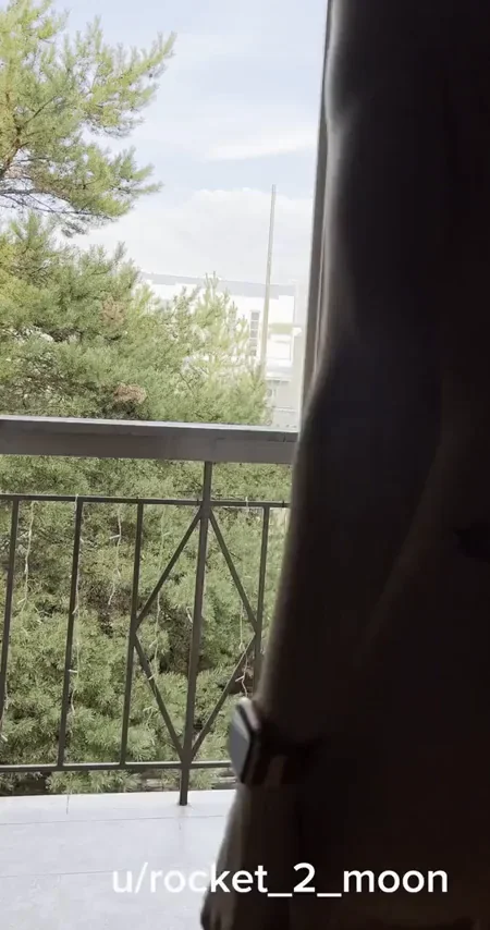 What would you do if you were my neighbor & u saw me dancing naked?;)
