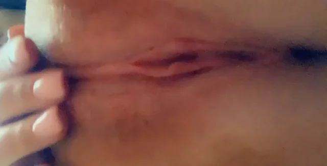 Knowing you're watching makes me so wet ?