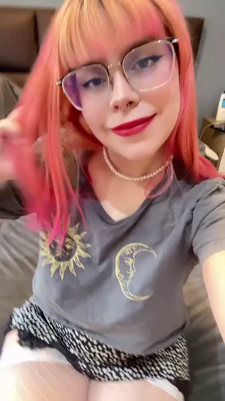 Who wants cover all my tits