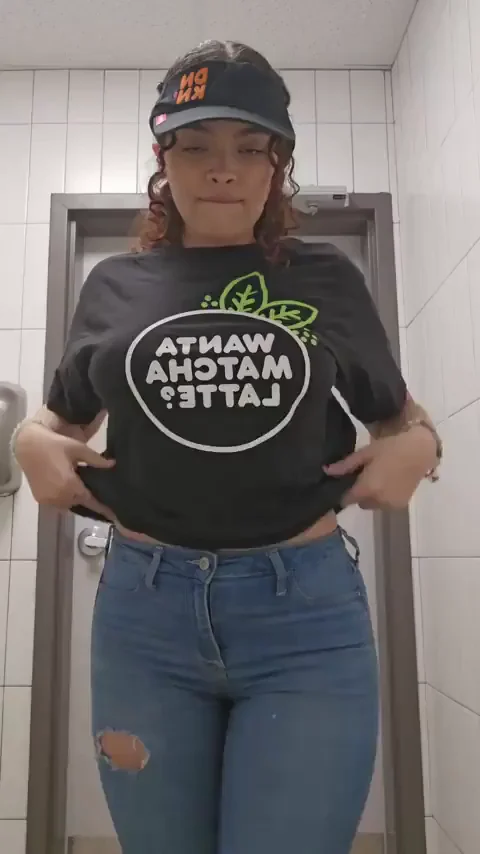 Keep an eye out| your thick coworker could be doing this in the bathroom