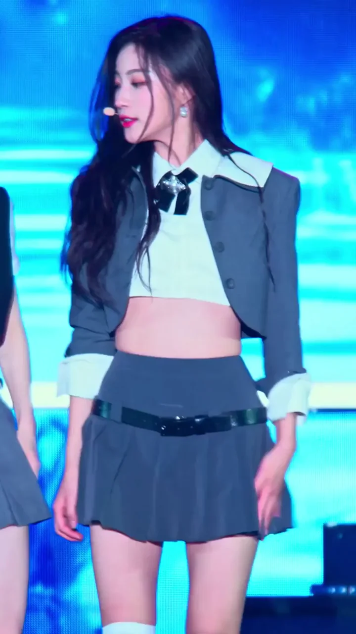 ICHILLIN' - Yeju