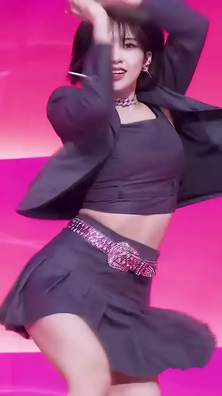 IVE - Yujin
