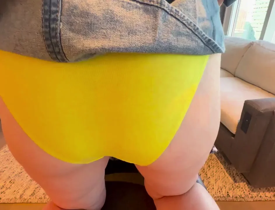 Slutty Housewife Pants to the Side: MILF Pussy Tease in Hotel