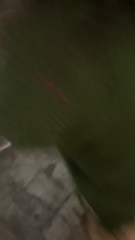 Booty jiggle