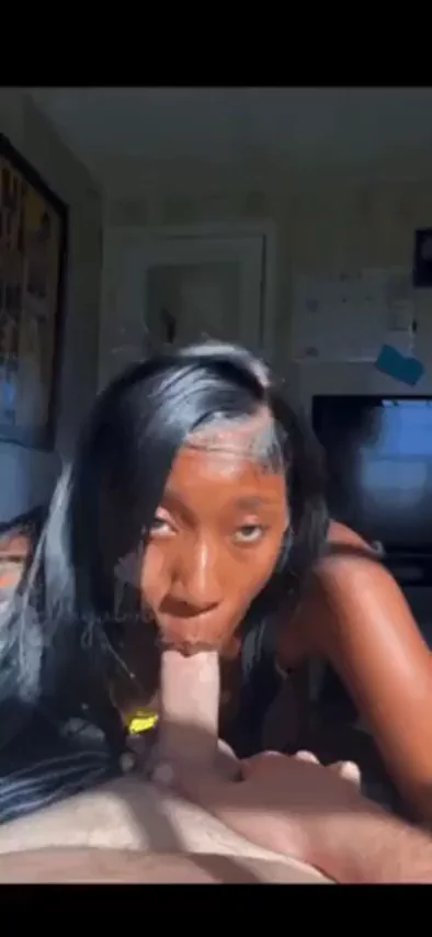 Ebony Babe Feels Soft White Dick Throb & Grow in Her Juicy Wet Mouth 😈🍆💦