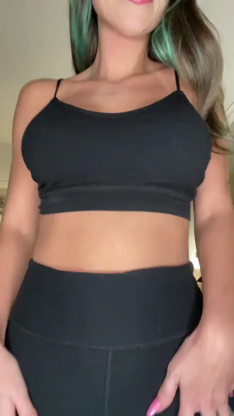 Always suck my left titty, its closest to my heart <3