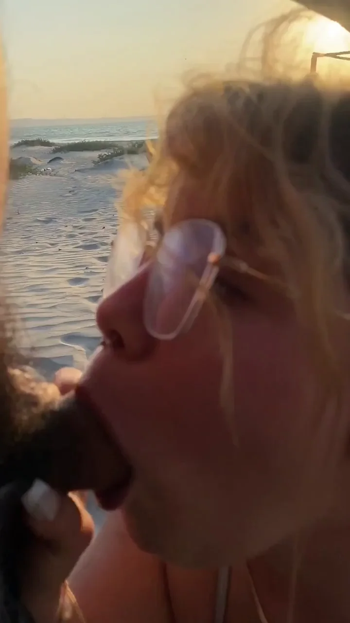 Caught giving a BJ in the beach