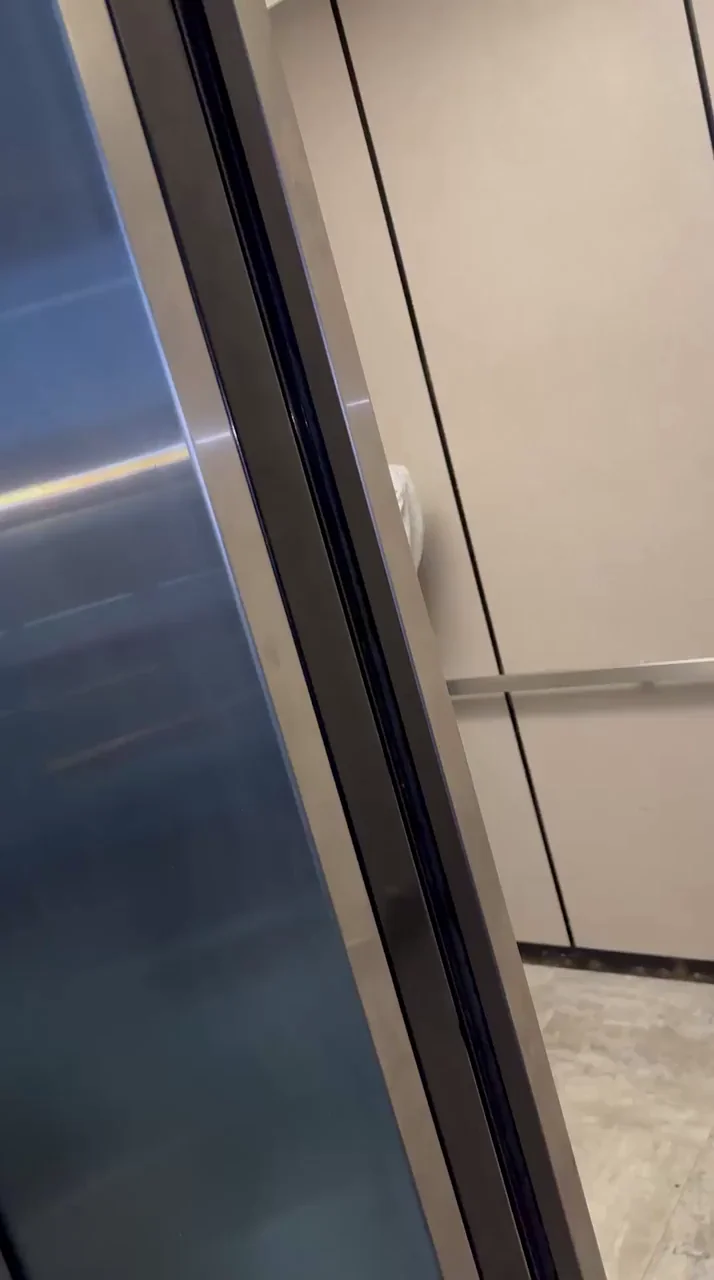 Elevator Tease: Wanna Ride with My Big Tits? 😈🍑