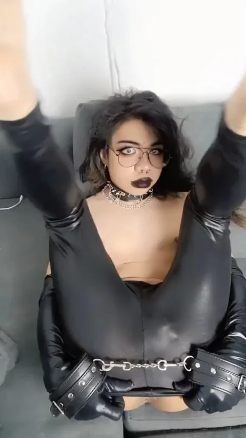 you came home and saw this, wyd?