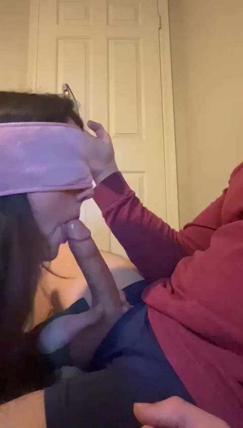 Blindfolded Slut Never Denied His Big Cock 🍆😈