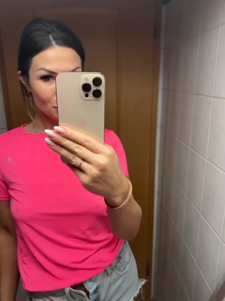 Hiding in the Bathroom for a Juicy Titty Drop Reveal 😈🍈🍈