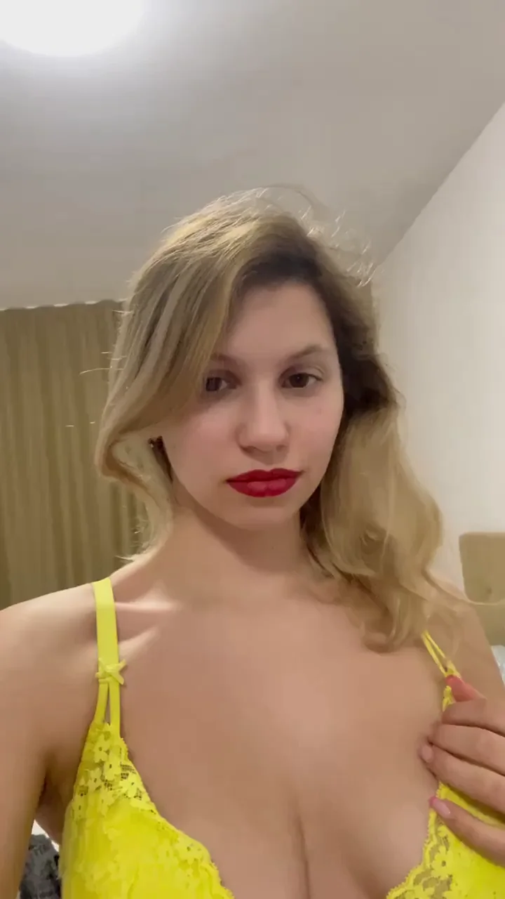 My tits look good when I'm topless imagine totally naked