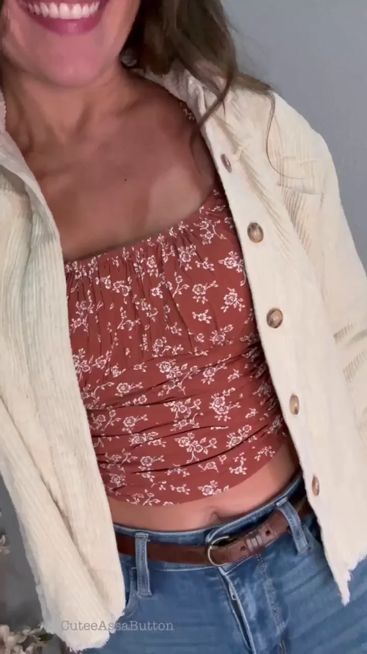 I love how my tits look out of this top:)