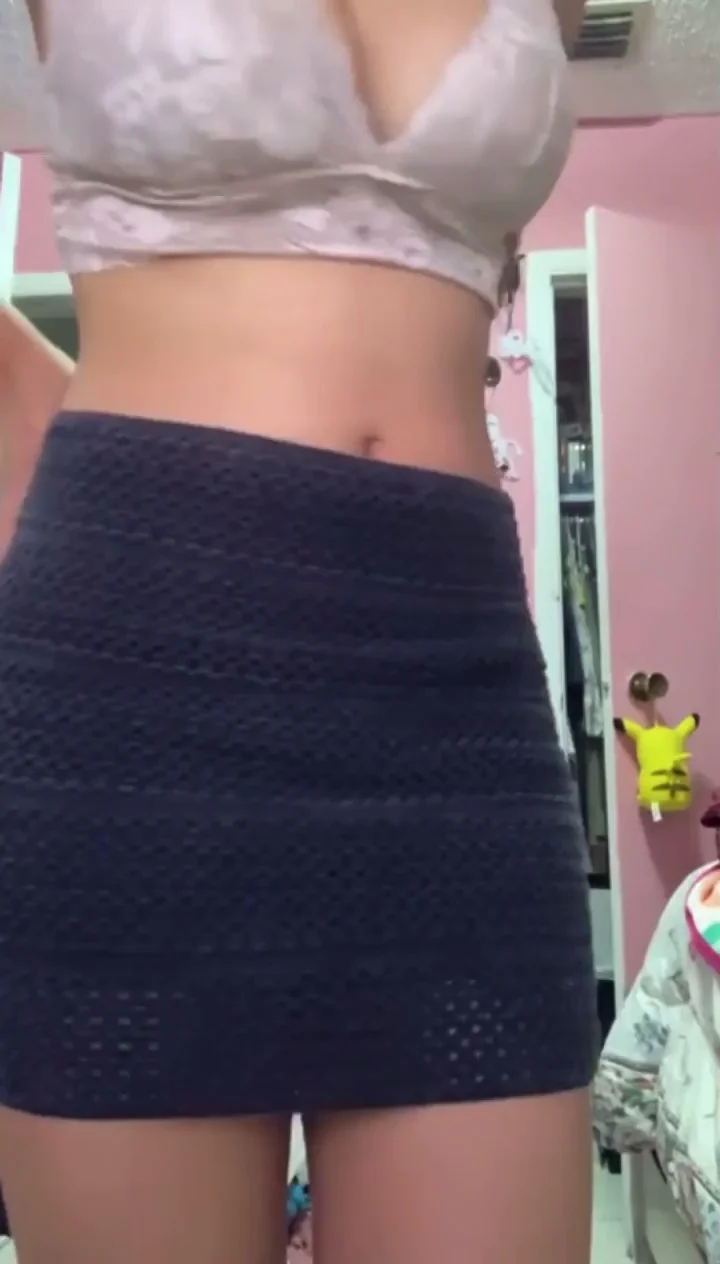 Asian Amateur's 'Would You Fuck This Bushy Pussy?' Tease