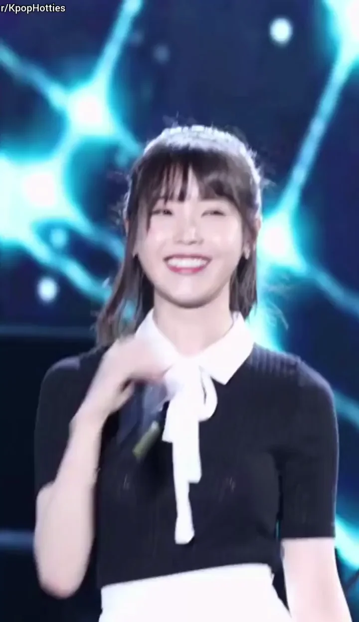 IU