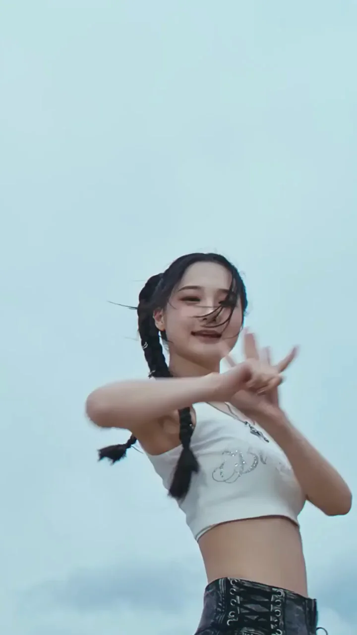 Gaeun Limelight Tease 🔥 Kpop Slut Vibes 💦